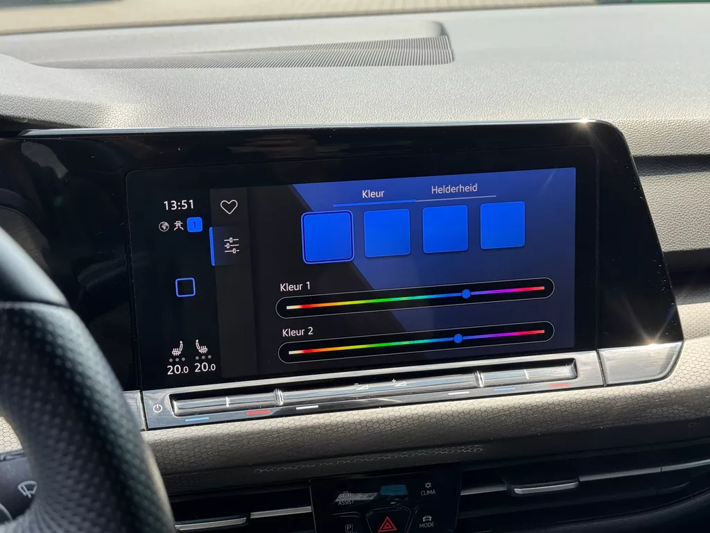 Volkswagen Golf 2.0 TSI GTI * Camera * Stoel + Stuur Verwarming * Carplay * IQ Light Volkswagen Golf 2.0 TSI GTI * Camera * Stoel + Stuur Verwarming * Carplay * IQ Light