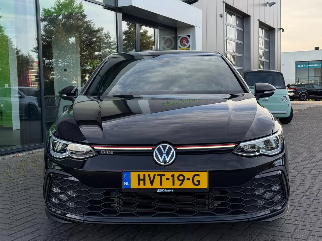 Volkswagen Golf 2.0 TSI GTI * Camera * Stoel + Stuur Verwarming * Carplay * IQ Light Volkswagen Golf 2.0 TSI GTI * Camera * Stoel + Stuur Verwarming * Carplay * IQ Light