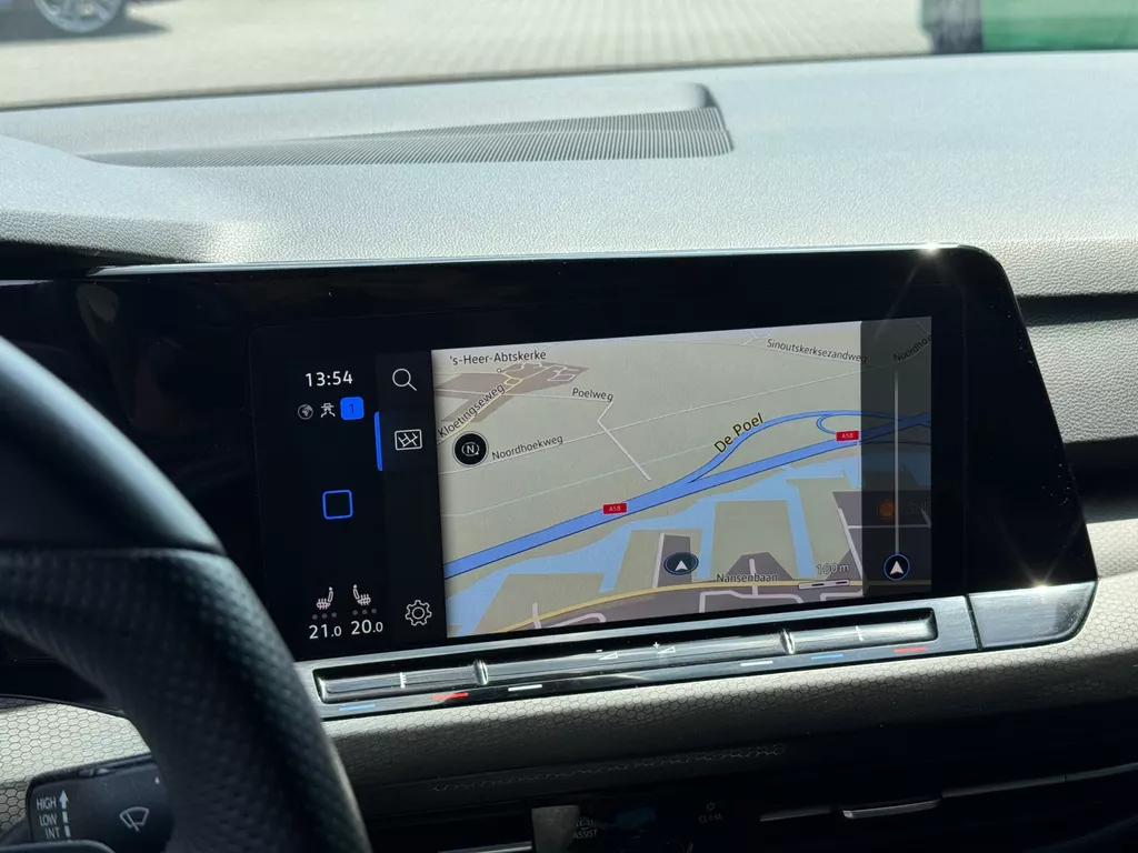 Volkswagen Golf 2.0 TSI GTI * Camera * Stoel + Stuur Verwarming * Carplay * IQ Light Volkswagen Golf 2.0 TSI GTI * Camera * Stoel + Stuur Verwarming * Carplay * IQ Light