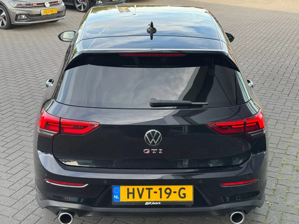 Volkswagen Golf 2.0 TSI GTI * Camera * Stoel + Stuur Verwarming * Carplay * IQ Light Volkswagen Golf 2.0 TSI GTI * Camera * Stoel + Stuur Verwarming * Carplay * IQ Light