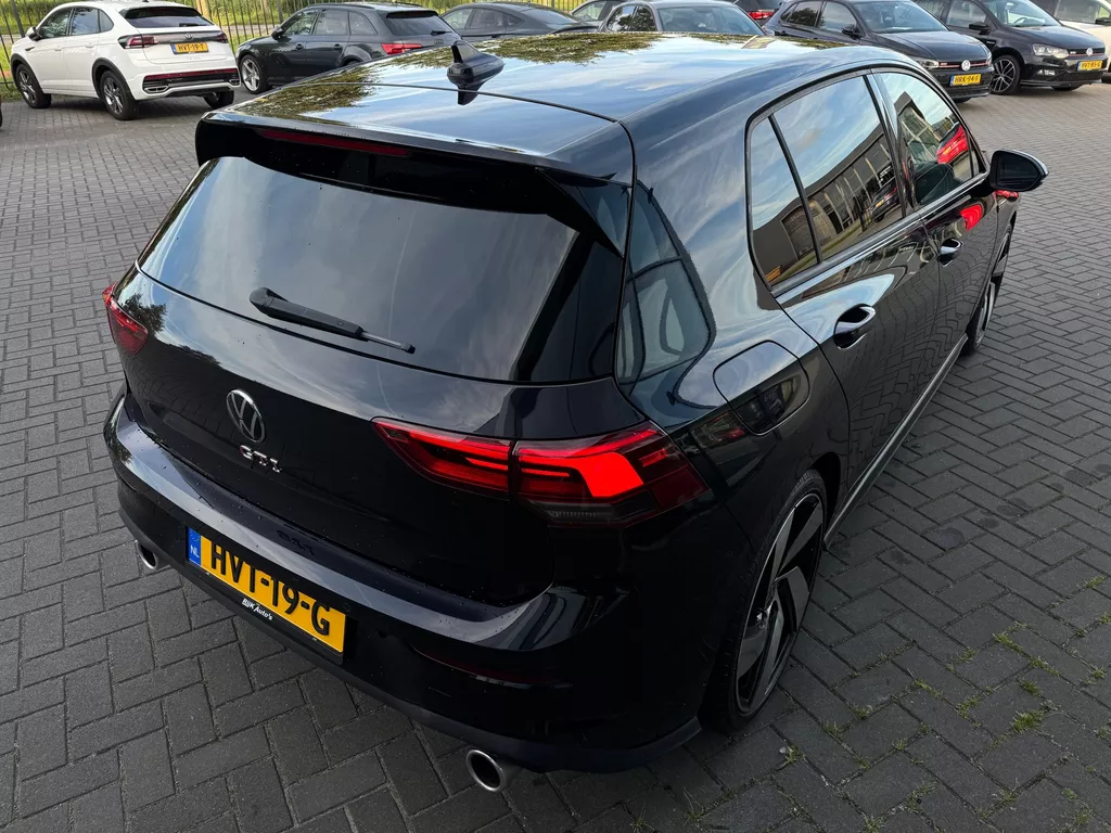 Volkswagen Golf 2.0 TSI GTI * Camera * Stoel + Stuur Verwarming * Carplay * IQ Light Volkswagen Golf 2.0 TSI GTI * Camera * Stoel + Stuur Verwarming * Carplay * IQ Light