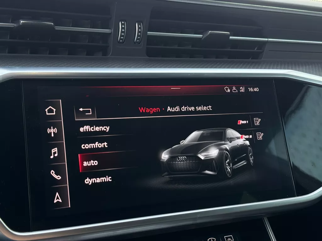 Audi A7 Sportback 4.0 TFSI RS 7 quattro * Nardo * Pano * Laser Audi A7 Sportback 4.0 TFSI RS 7 quattro * Nardo * Pano * Laser