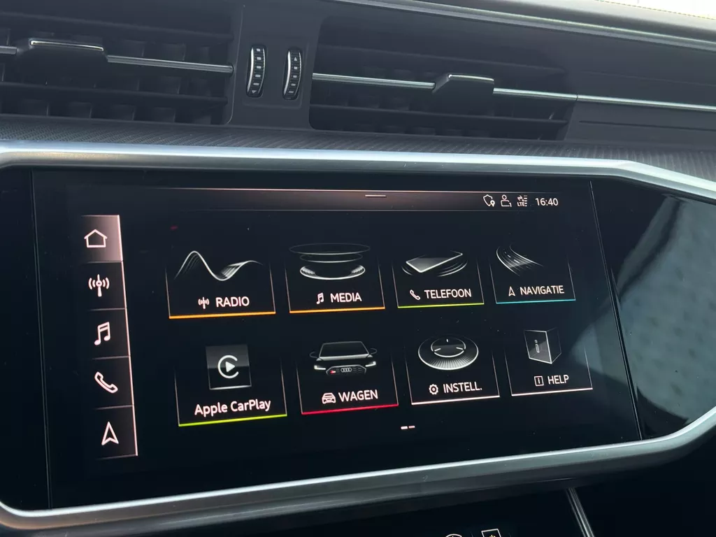 Audi A7 Sportback 4.0 TFSI RS 7 quattro * Nardo * Pano * Laser Audi A7 Sportback 4.0 TFSI RS 7 quattro * Nardo * Pano * Laser