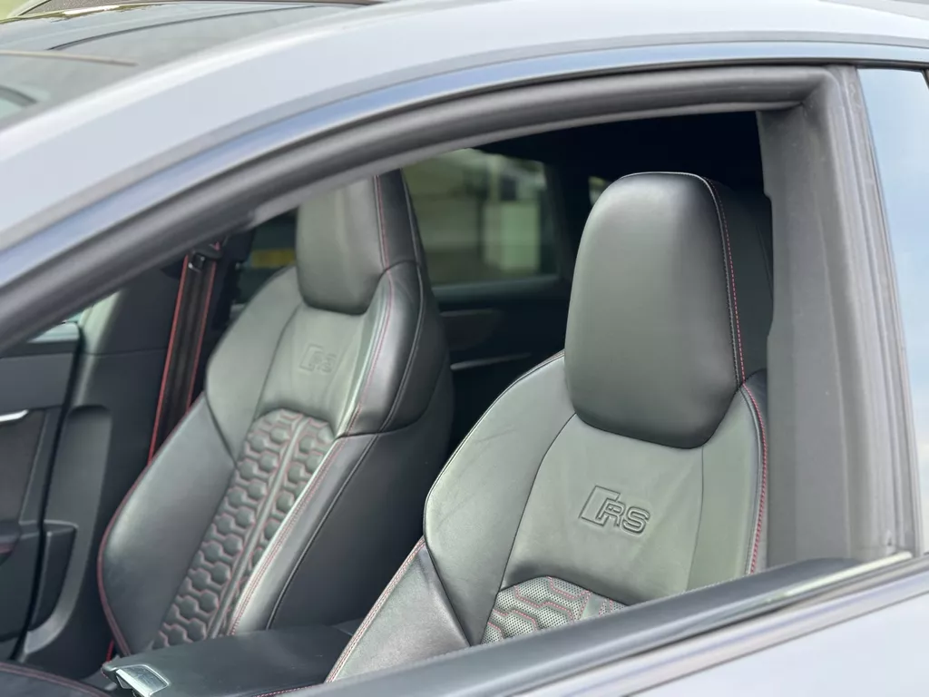 Audi A7 Sportback 4.0 TFSI RS 7 quattro * Nardo * Pano * Laser Audi A7 Sportback 4.0 TFSI RS 7 quattro * Nardo * Pano * Laser