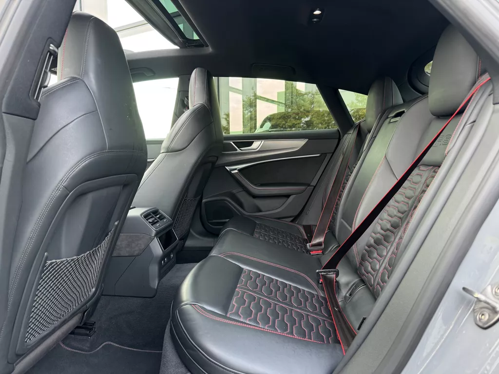 Audi A7 Sportback 4.0 TFSI RS 7 quattro * Nardo * Pano * Laser Audi A7 Sportback 4.0 TFSI RS 7 quattro * Nardo * Pano * Laser