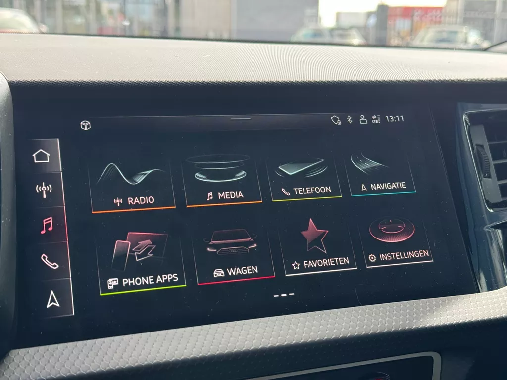 Audi A1 SPORTBACK 25 TFSI Edition S- Line * Carplay * Led * Automaat Audi A1 SPORTBACK 25 TFSI Edition S- Line * Carplay * Led * Automaat