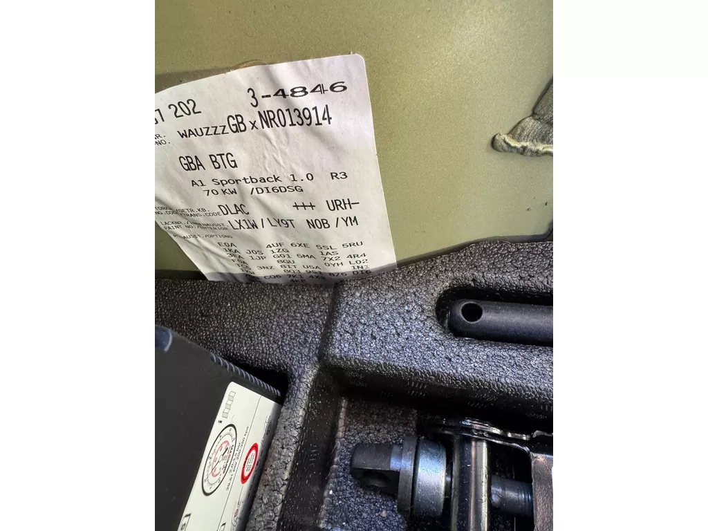 Audi A1 SPORTBACK 25 TFSI Edition S- Line * Carplay * Led * Automaat Audi A1 SPORTBACK 25 TFSI Edition S- Line * Carplay * Led * Automaat