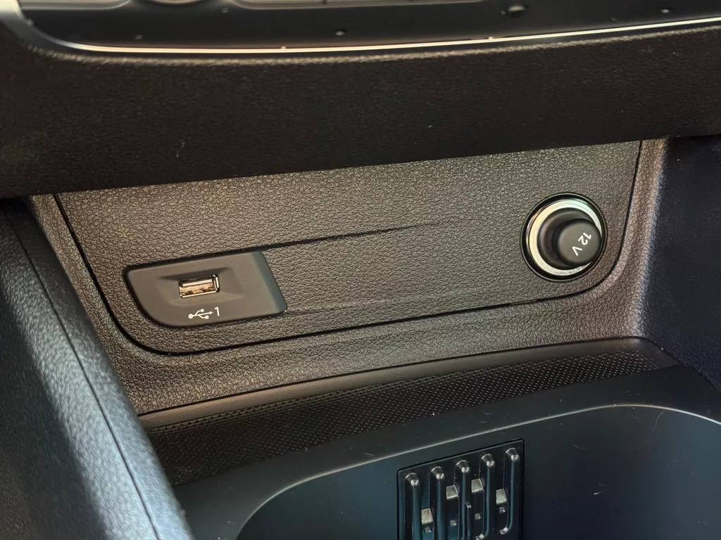 Audi Q2 35 TFSI S-Line * Camera * Keyless * Stoelverwarming Audi Q2 35 TFSI S-Line * Camera * Keyless * Stoelverwarming