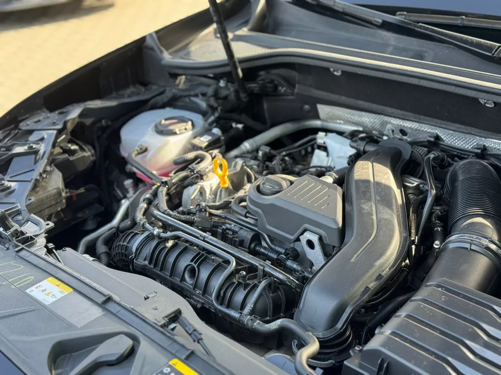 Audi Q2 35 TFSI S-Line * Camera * Keyless * Stoelverwarming Audi Q2 35 TFSI S-Line * Camera * Keyless * Stoelverwarming