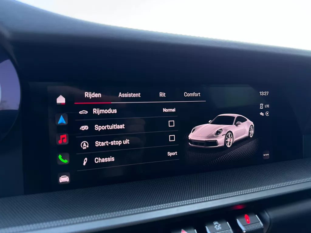 Porsche 992 911 3.0 Carrera * Aerokit * Spyder wheels 21 Porsche 992 911 3.0 Carrera * Aerokit * Spyder wheels 21