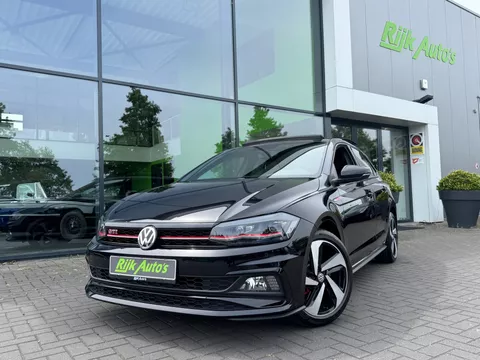 Volkswagen Polo 2.0 TSI GTI * Pano * Camera * keyless *