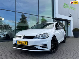 Volkswagen Golf 1.0 TSI * Massage Stoel * Camera * Carplay * Stoelverwarming