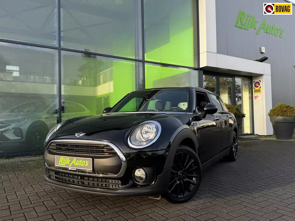 Mini Mini Clubman 1.5 One * Stoelverwarming * PDC * Navigatie