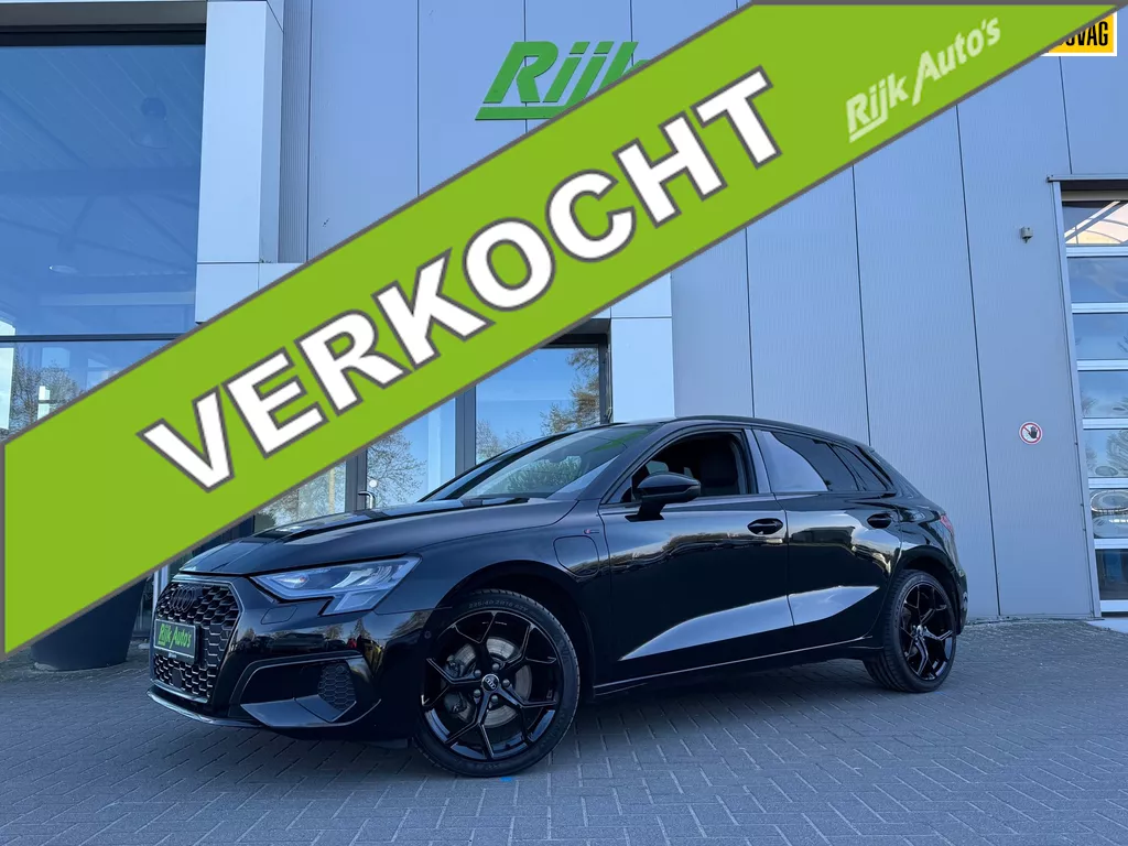 Audi A3 Sportback 40 TFSI e S Edition * Stoelverwarming * Keyless * Trekhaak