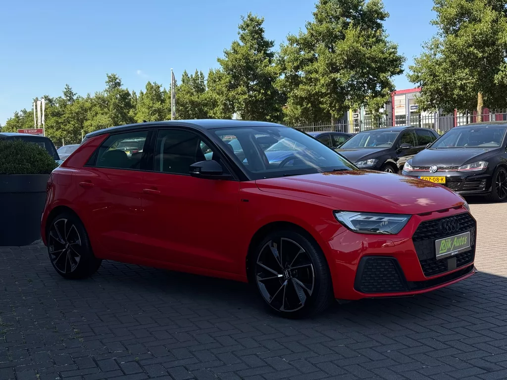 Audi A1 Sportback 30 TFSI * Led * Stoelverwarming * PDC * Virtual Cockpit Audi A1 Sportback 30 TFSI * Led * Stoelverwarming * PDC * Virtual Cockpit