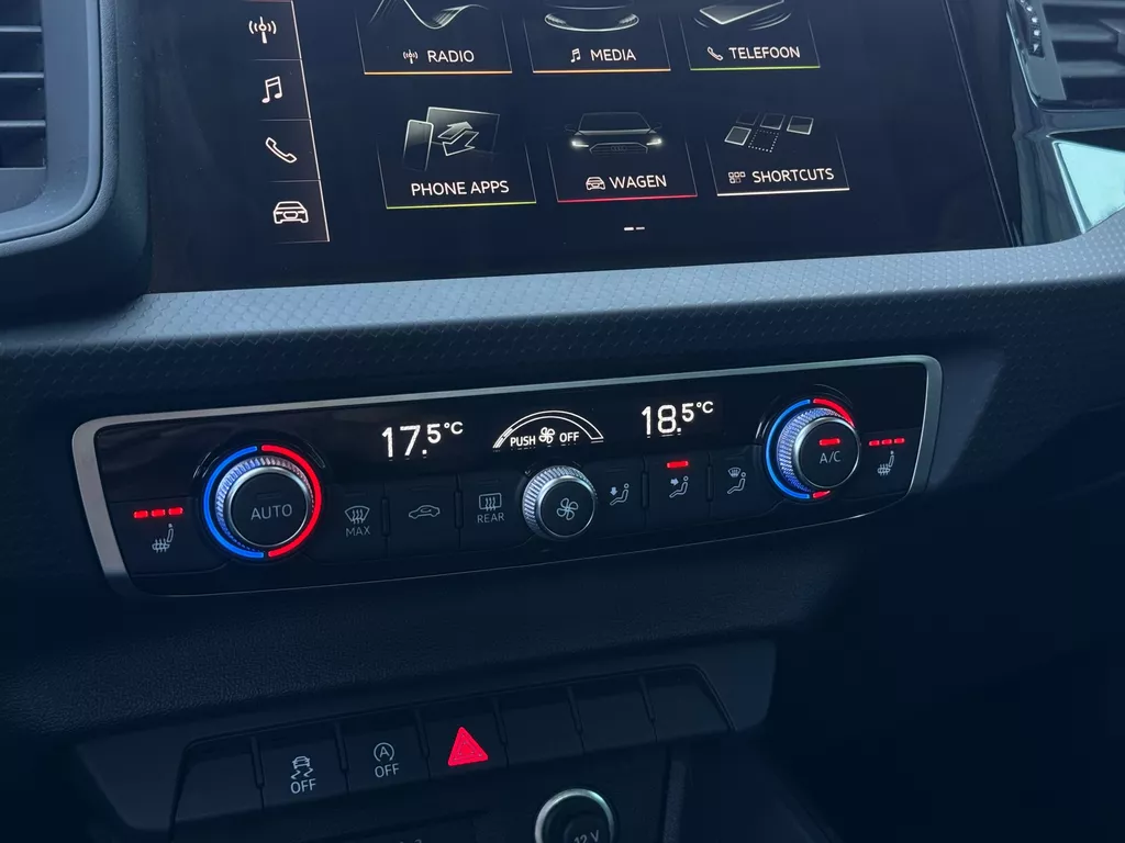 Audi A1 Sportback 30 TFSI * Led * Stoelverwarming * PDC * Virtual Cockpit Audi A1 Sportback 30 TFSI * Led * Stoelverwarming * PDC * Virtual Cockpit