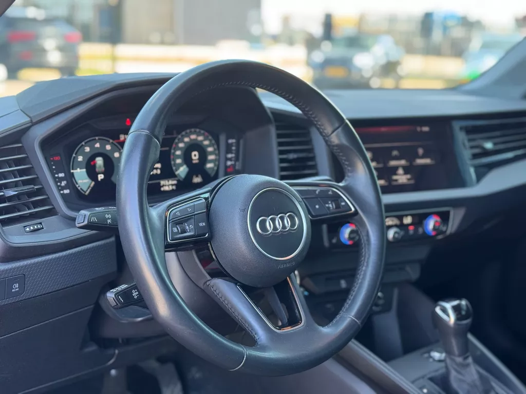 Audi A1 Sportback 30 TFSI * Led * Stoelverwarming * PDC * Virtual Cockpit Audi A1 Sportback 30 TFSI * Led * Stoelverwarming * PDC * Virtual Cockpit